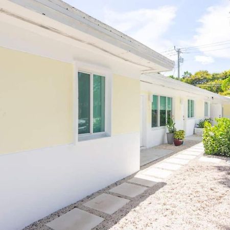 Newly Renovated Stylish Studio In El Portal #2 Miami Kültér fotó