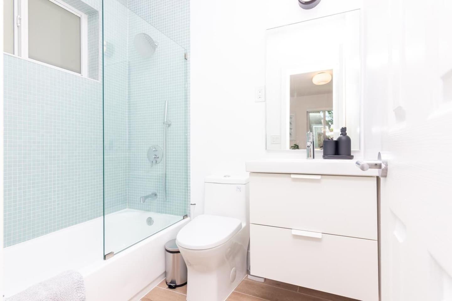 Newly Renovated Stylish Studio In El Portal #2 Miami Kültér fotó